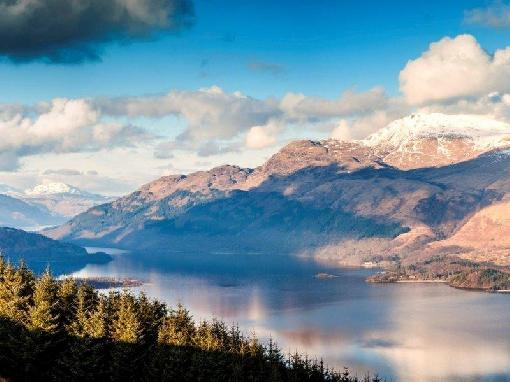 Mad Price for Scotland 2025 (MH)- Skócia komphajóval, prágai-amszterdami városnézéssel